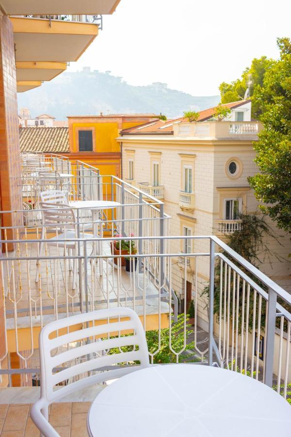 Sorrento Central And Sea View Flats Экстерьер фото